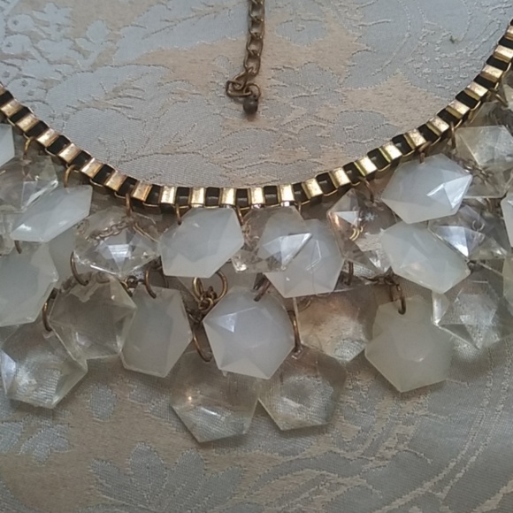 Crystal ice statement necklace - Picture 2 of 5
